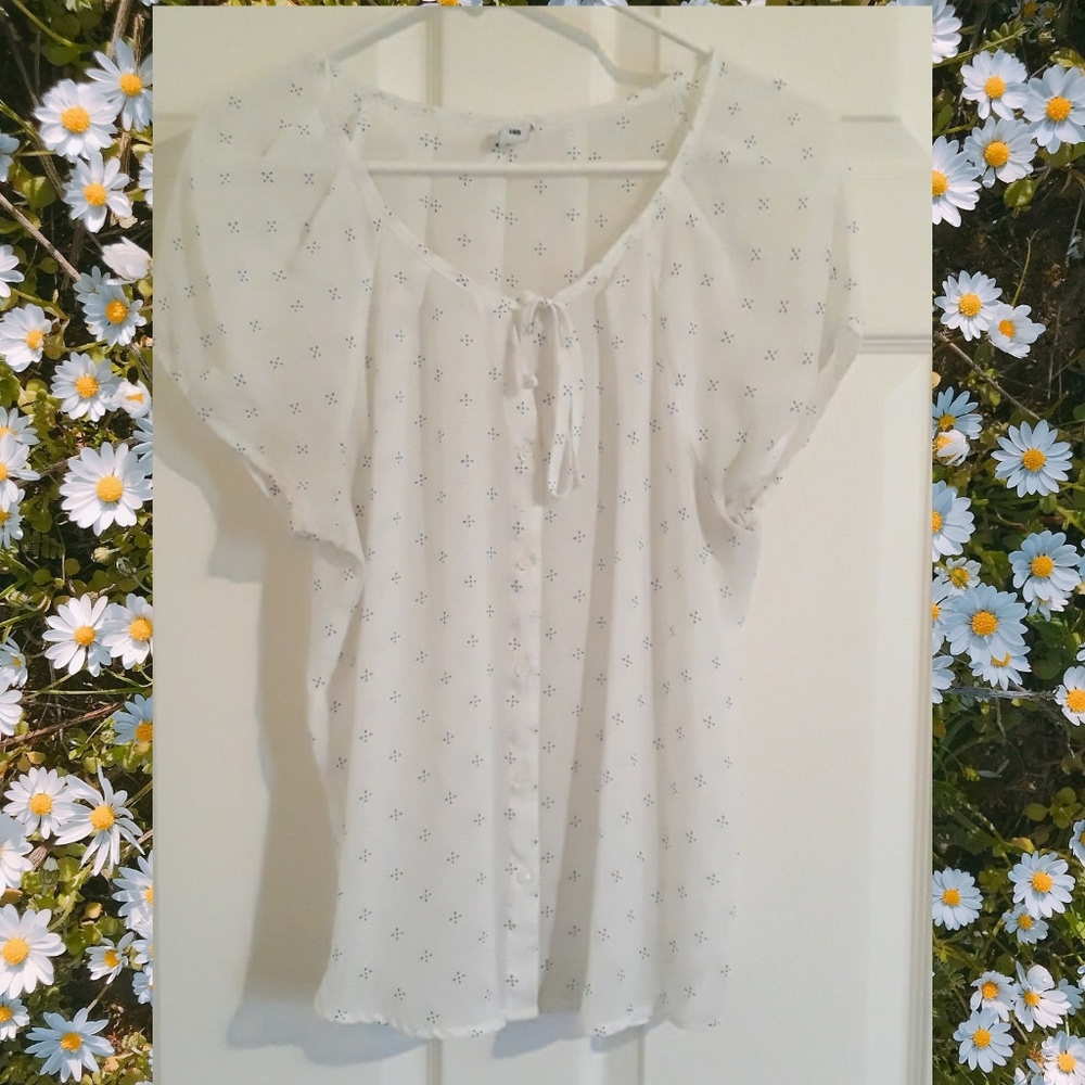 Dainty White Peasant Blouse